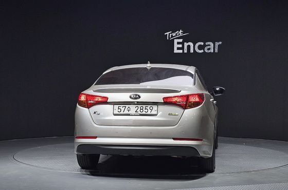 Kia K5 Deluxe — пробег 73 881 км — фото 4 из 5