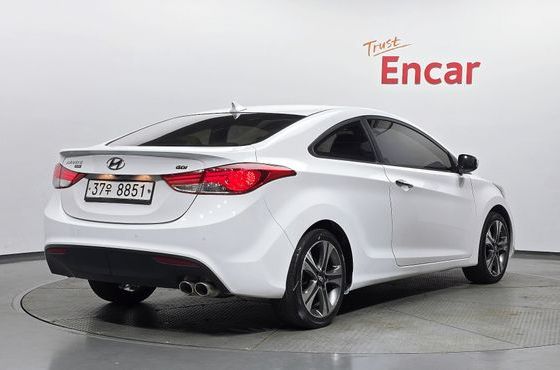 Hyundai AVANTE 2.0 GDi Premium Standard — пробег 138 806 км — фото 2 из 5
