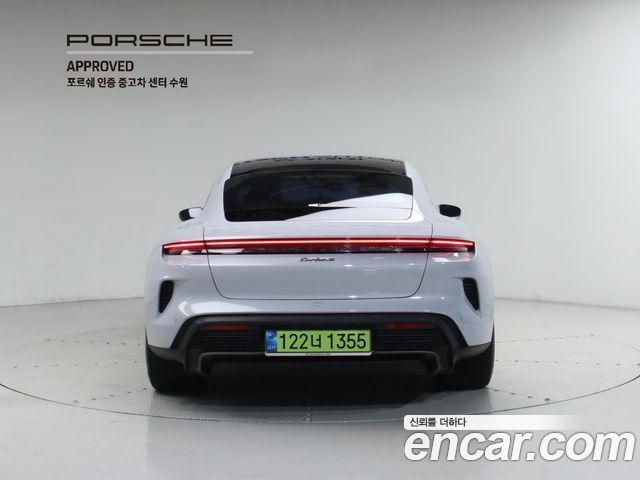 Porsche Taycan из Кореи Encar