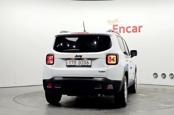Jeep Renegade 2.4 Longitude — пробег 145 190 км — фото 4 из 5