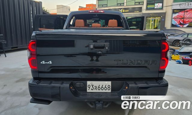 Toyota Tundra 5.7 — пробег 35 000 км — фото 4 из 5