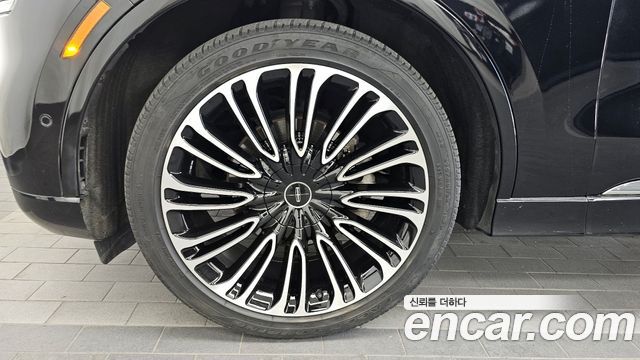 Lincoln Aviator из Кореи Encar