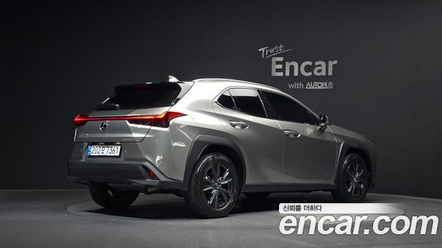 Lexus UX из Кореи Encar