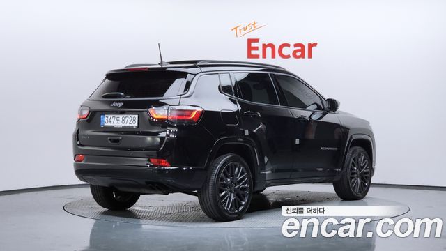 Jeep Compass из Кореи Encar
