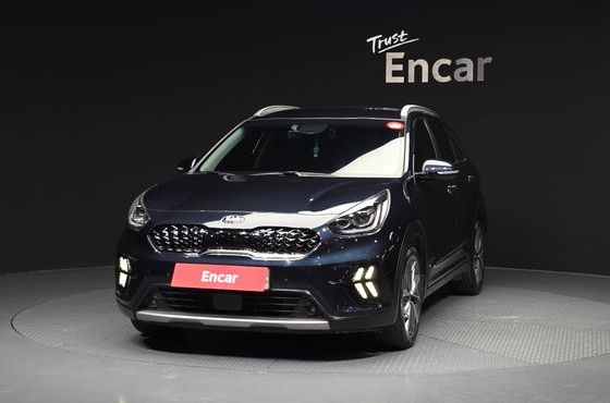 Kia Niro 1.6 HEV Noblesse Special — пробег 169 127 км — фото 3 из 5