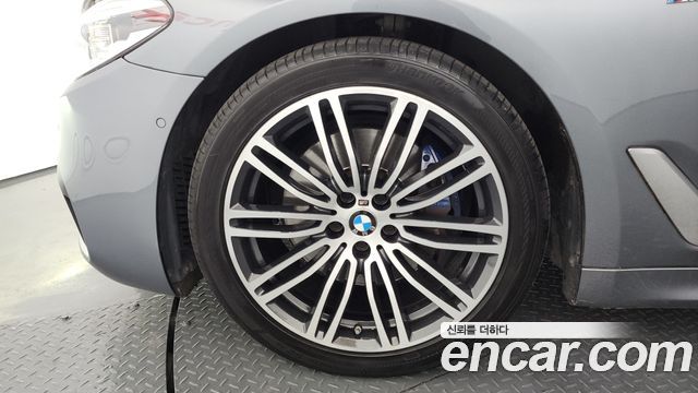 BMW 5-Series из Кореи Encar