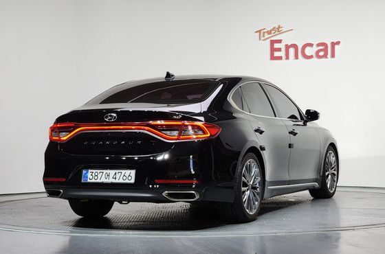 Hyundai Grandeur 3.0 Exclusive — пробег 183 435 км — фото 2 из 5