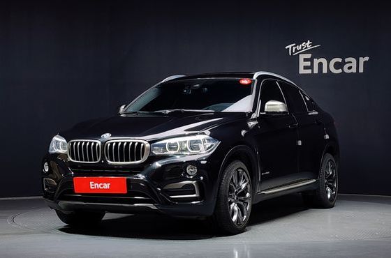 BMW X6 xDrive 40d — пробег 88 101 км — фото 1 из 5