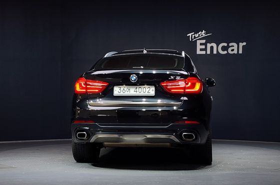 BMW X6 xDrive 40d — пробег 88 101 км — фото 4 из 5