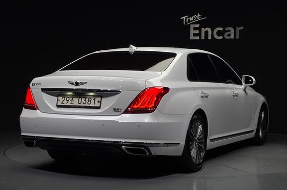 Genesis EQ900 3.3 T-GDI AWD Premiun Luxury — пробег 197 491 км — фото 2 из 5