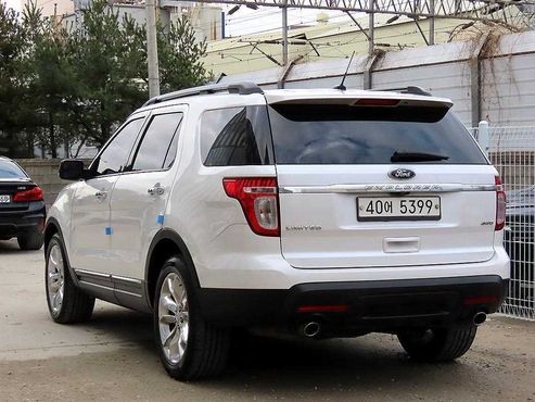 Ford Explorer 3.5 Limited 4WD 5th — пробег 156 985 км — фото 3 из 5