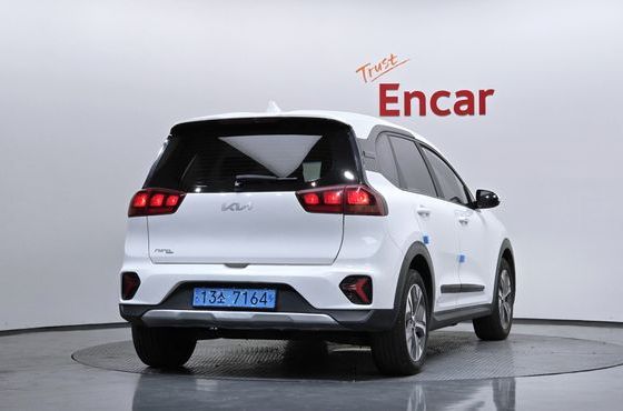 Kia Niro Light (Taxi Trim) — пробег 292 524 км — фото 4 из 5