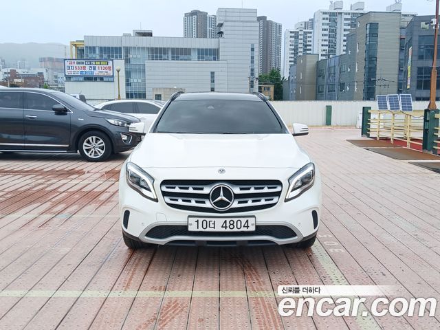 Mercedes-Benz GLA-Class GLA220 — пробег 18 130 км — фото 2 из 5
