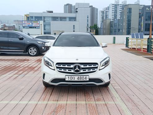 Mercedes-Benz GLA-Class GLA220 — пробег 18 130 км — фото 2 из 5