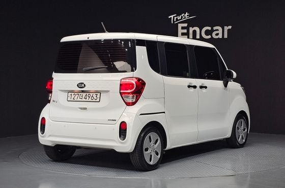 Kia RAY Van Prestige Special — пробег 65 585 км — фото 2 из 5