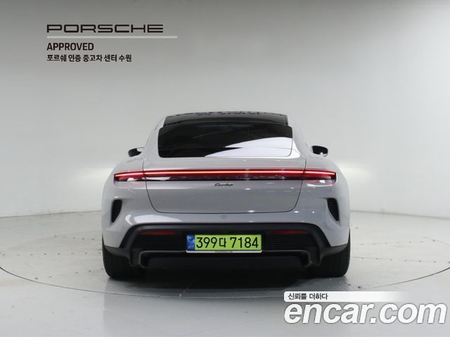 Porsche Taycan из Кореи Encar