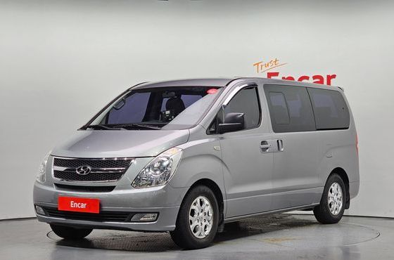 Hyundai Starex 12-Seater Wagon CVX Luxury — пробег 195 268 км — фото 1 из 5