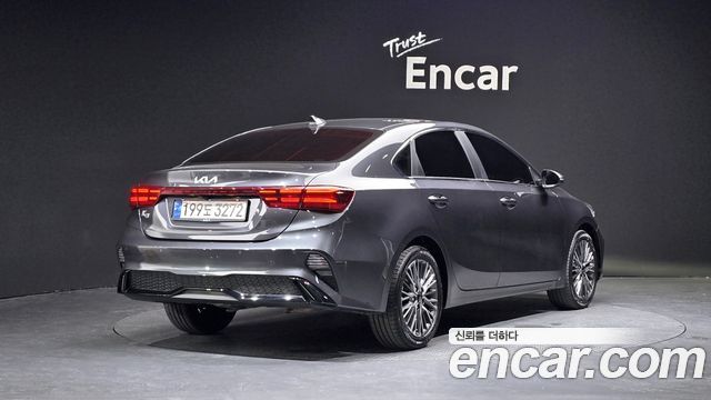 Kia K3 из Кореи Encar
