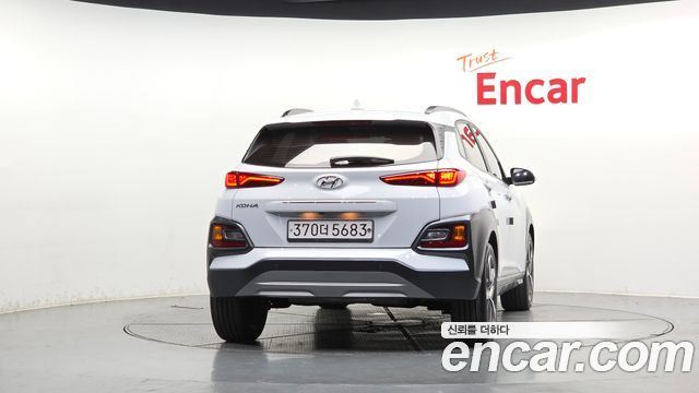 Hyundai Kona из Кореи Encar