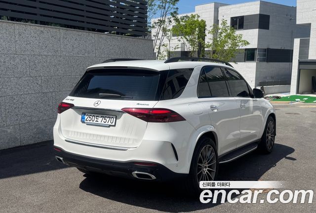 Mercedes-Benz GLE-Class GLE450 4MATIC AMG Line — пробег 5 800 км — фото 2 из 5