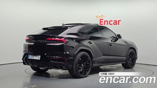 Lamborghini Urus из Кореи Encar