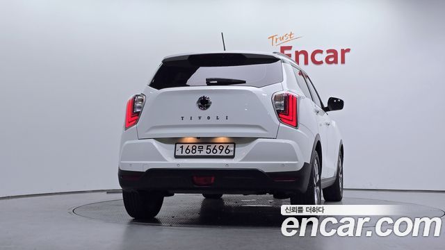 Ssangyong TIBOLI из Кореи Encar