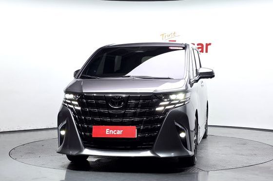 Toyota Alphard 2.5 HEV Executive AWD — пробег 5 590 км — фото 3 из 5