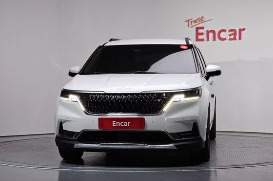 Kia Carnival 9-Seater Signature — пробег 74 290 км — фото 3 из 5