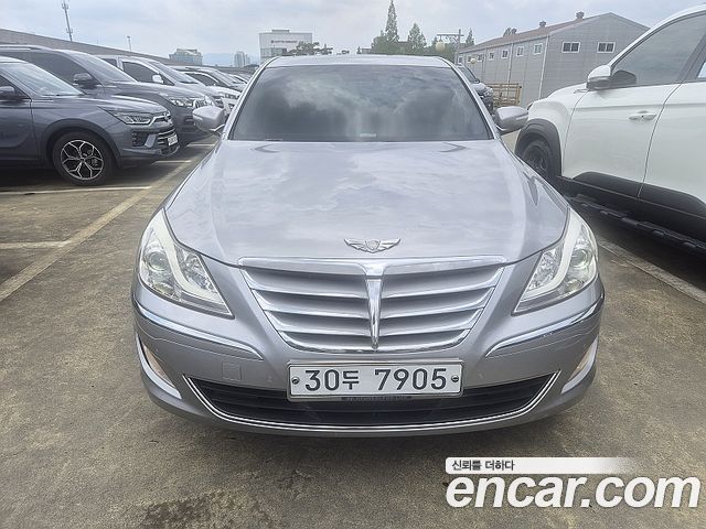 Hyundai Genesis из Кореи Encar