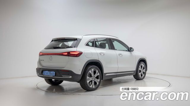 Mercedes-Benz EQA из Кореи Encar