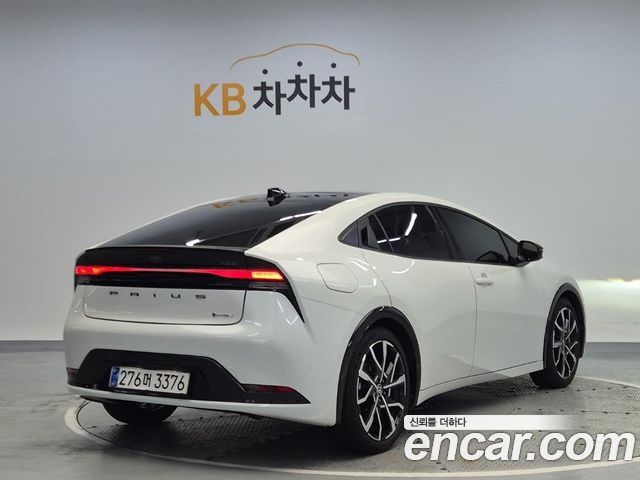 Toyota Prius из Кореи Encar