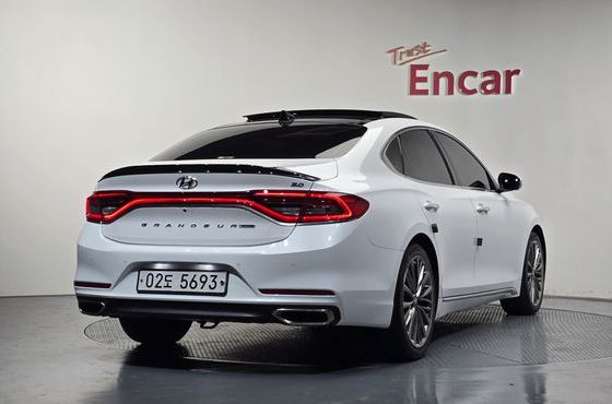 Hyundai Grandeur 3.0 Exclusive Special — пробег 90 926 км — фото 2 из 5