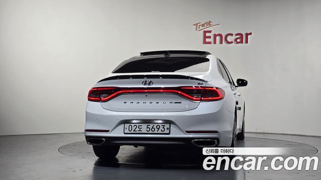 Hyundai Grandeur из Кореи Encar