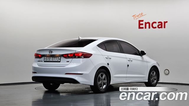 Hyundai AVANTE из Кореи Encar