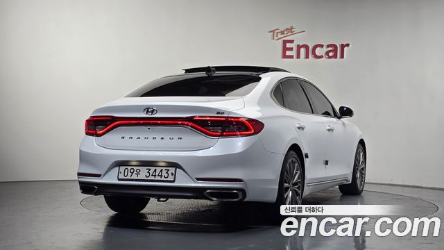 Hyundai Grandeur из Кореи Encar