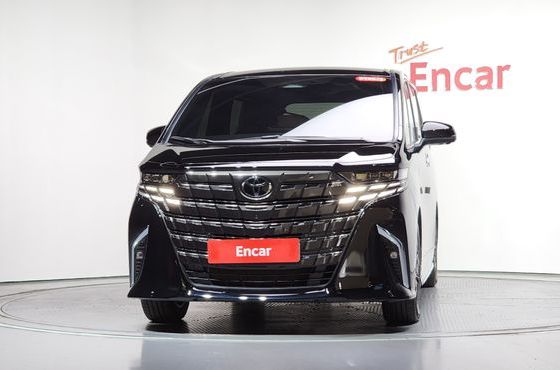 Toyota Alphard 2.5 HEV Executive AWD — пробег 9 720 км — фото 3 из 5