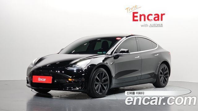 Tesla Model 3 Standard Range Plue RWD — пробег 64 236 км — фото 1 из 5