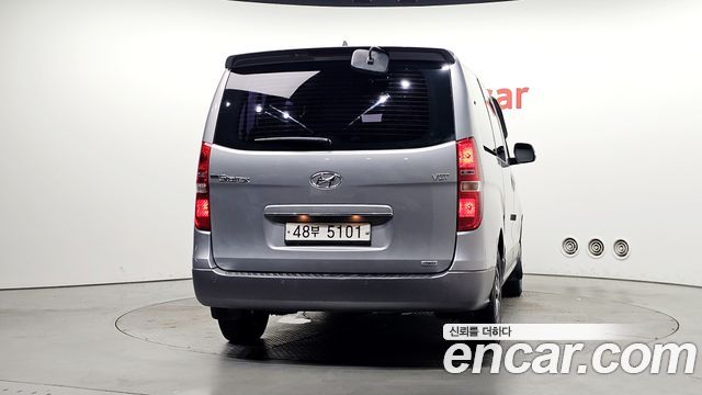 Hyundai Starex 4WD Urban 9-Seater Premium Special — пробег 371 716 км — фото 4 из 5