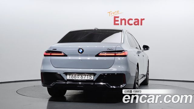 BMW 7-Series из Кореи Encar