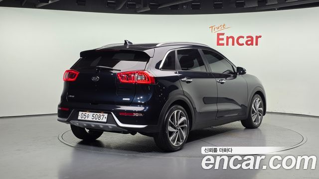 Kia Niro из Кореи Encar