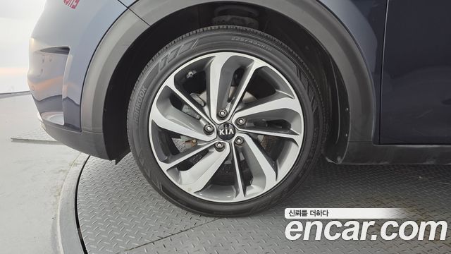 Kia Niro из Кореи Encar