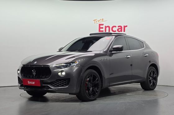 Maserati Levante 3.0 Diesel AWD Sport — пробег 210 661 км — фото 1 из 5