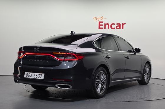 Hyundai Grandeur 2.4 Modern — пробег 61 273 км — фото 2 из 5