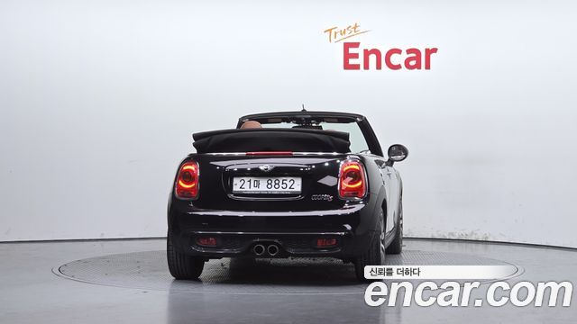 Mini Cooper Convertible Standard 3rd — пробег 110 094 км — фото 4 из 5