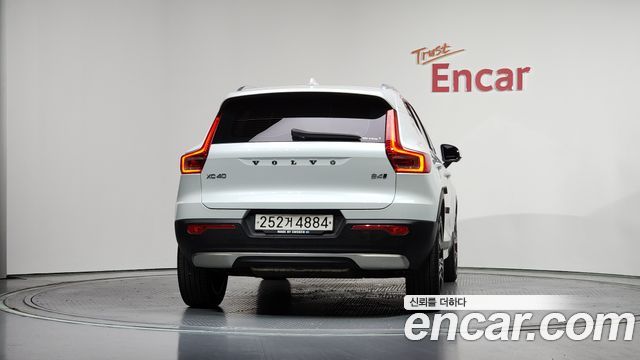 Volvo XC40 из Кореи Encar