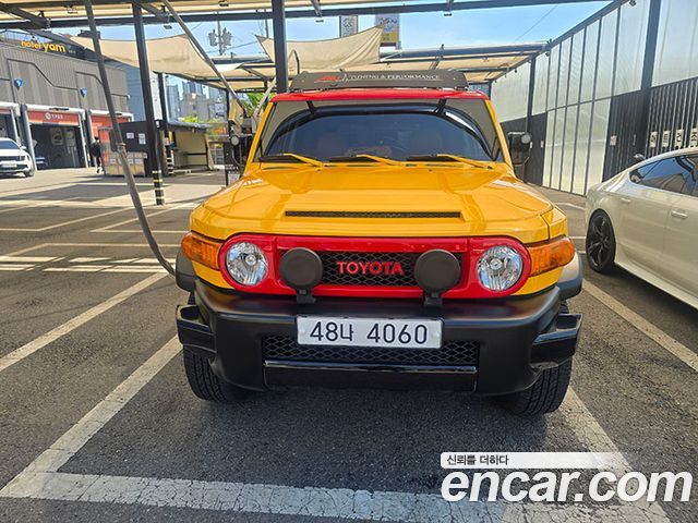 Toyota FJ Cruiser 4WD V6 — пробег 178 511 км — фото 3 из 5