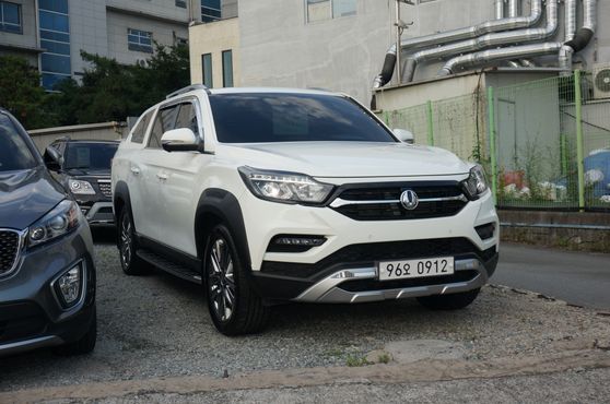 Ssangyong Rexton Diesel 2.2 4WD Noblesse — пробег 41 072 км — фото 3 из 5