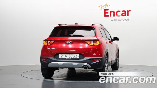 Kia Stonic из Кореи Encar