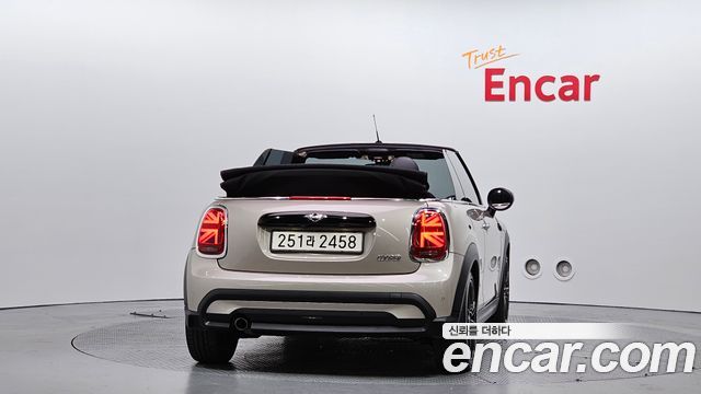 Mini Cooper Convertible из Кореи Encar