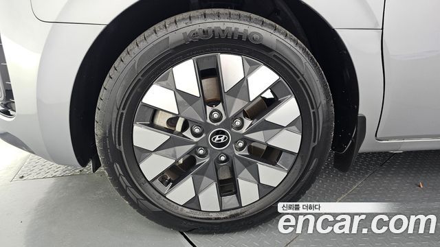 Hyundai Staria из Кореи Encar
